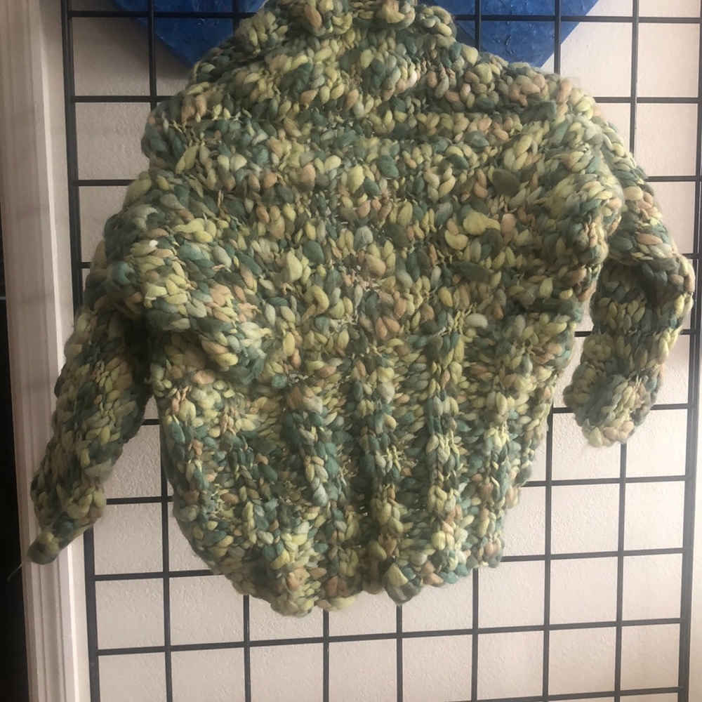 Beautiful Handmade Cardigan - Picture 3 of 5